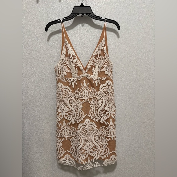 New Free People Night Shimmer Mini Dress in Ivory Sz6 MSRP:$108 - Picture 3 of 6